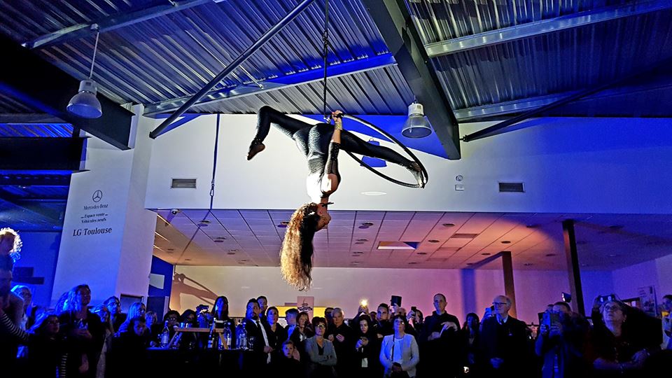 Cerceau aérien, évènementiel, spectacle de danse aérienne, Toulouse, Occitanie