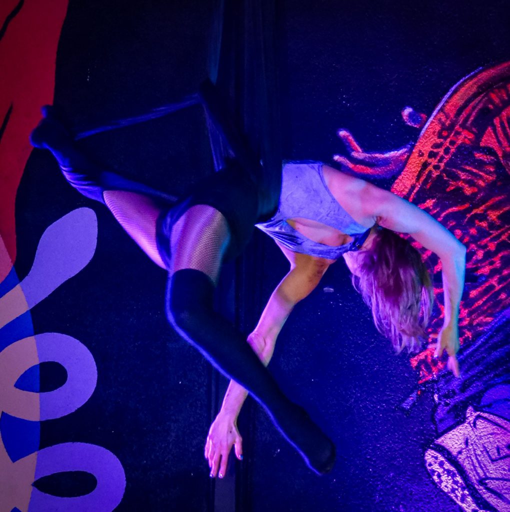 hamac aérien, danse aérienne